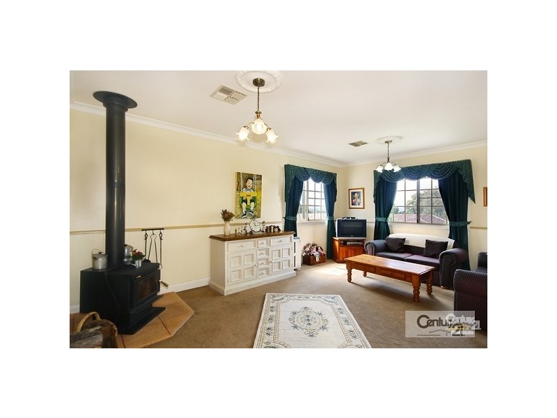 38 Hargrave Street, Armidale NSW 2350