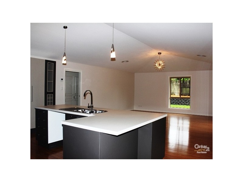 6 Erin Court, Armidale NSW 2350