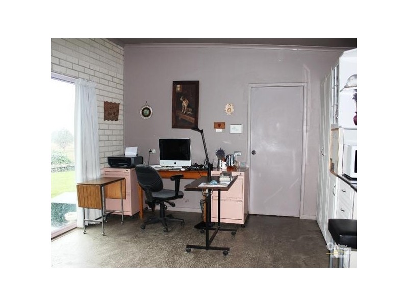 11 Gostwyck Road, Armidale NSW 2350