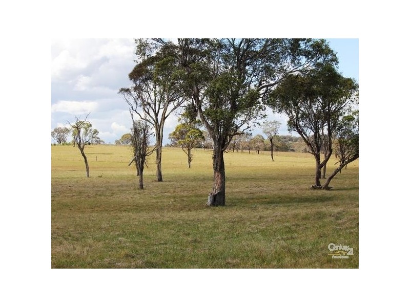 542 Long Swamp Road, Armidale NSW 2350