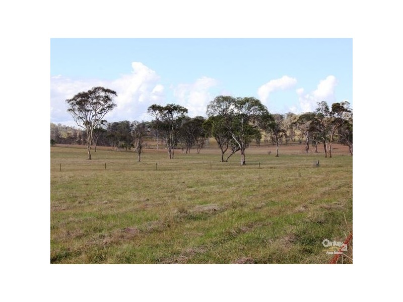 542 Long Swamp Road, Armidale NSW 2350