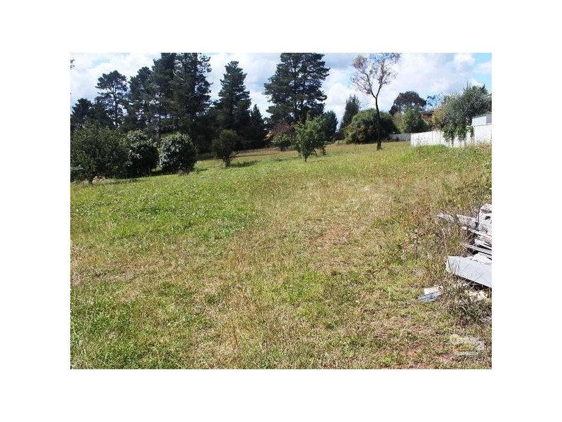 11 Belinda Place, Armidale NSW 2350