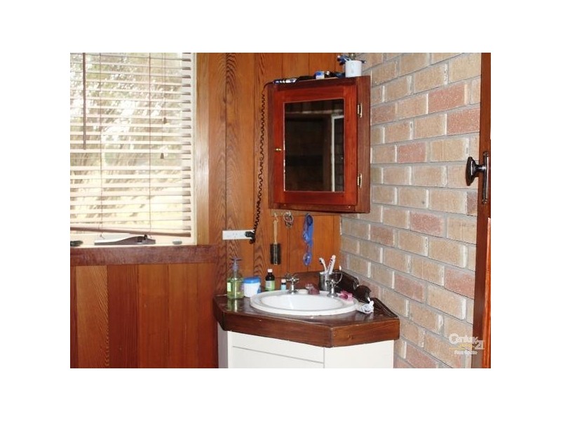 35 Brereton Street, Hillgrove NSW 2350