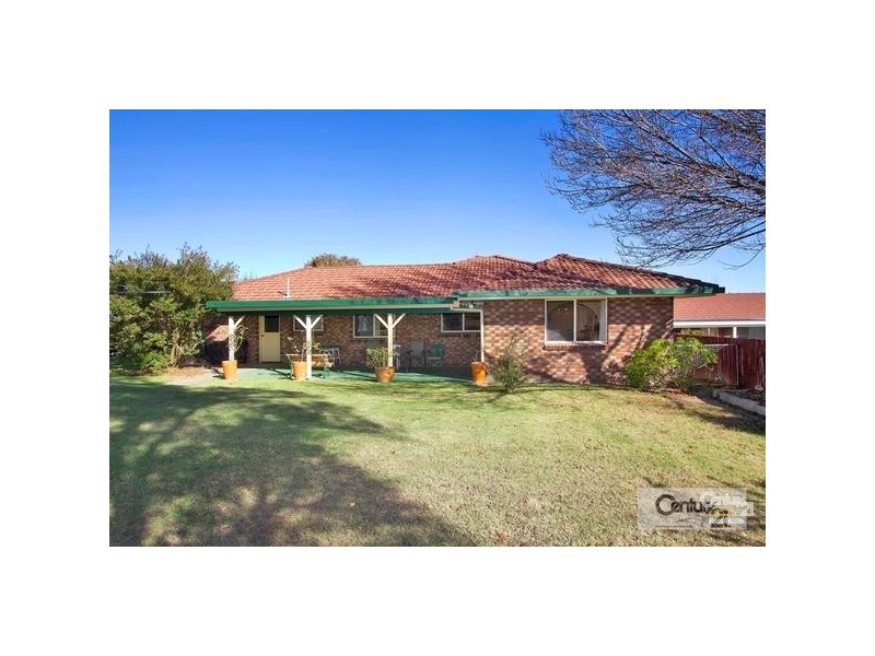 3 Hunt Avenue, Armidale NSW 2350