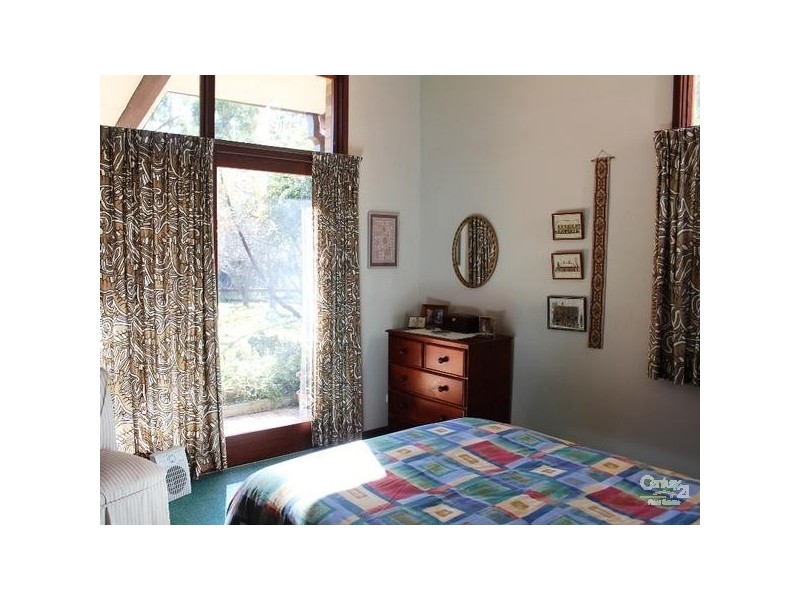 240 Herbert Park Road, Armidale NSW 2350