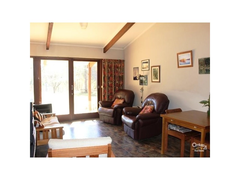 240 Herbert Park Road, Armidale NSW 2350