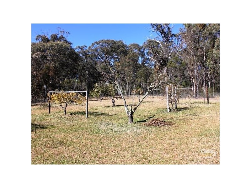 240 Herbert Park Road, Armidale NSW 2350