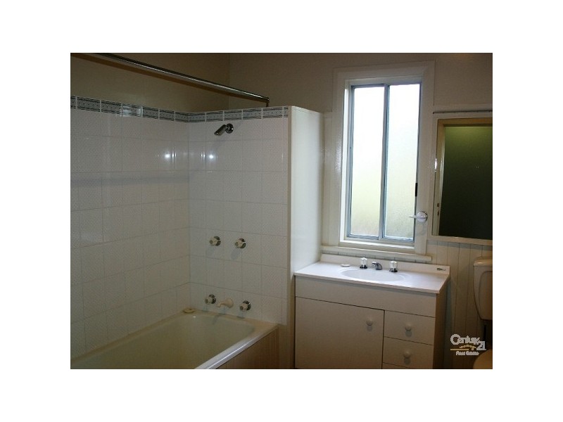 115 Erskine Street, Armidale NSW 2350