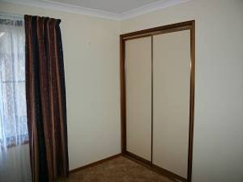 17 CONNINGDALE CRESCENT, Armidale NSW 2350