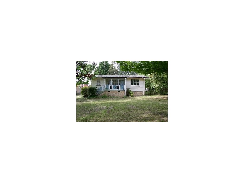 5 PG LOVE AVENUE, Armidale NSW 2350