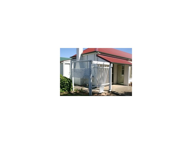 72 BEARDY STREET, Armidale NSW 2350