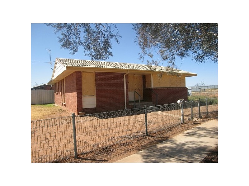 20 LAWTON STREET, Broken Hill NSW 2880