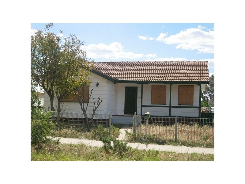 328 KNOX STREET, Broken Hill NSW 2880