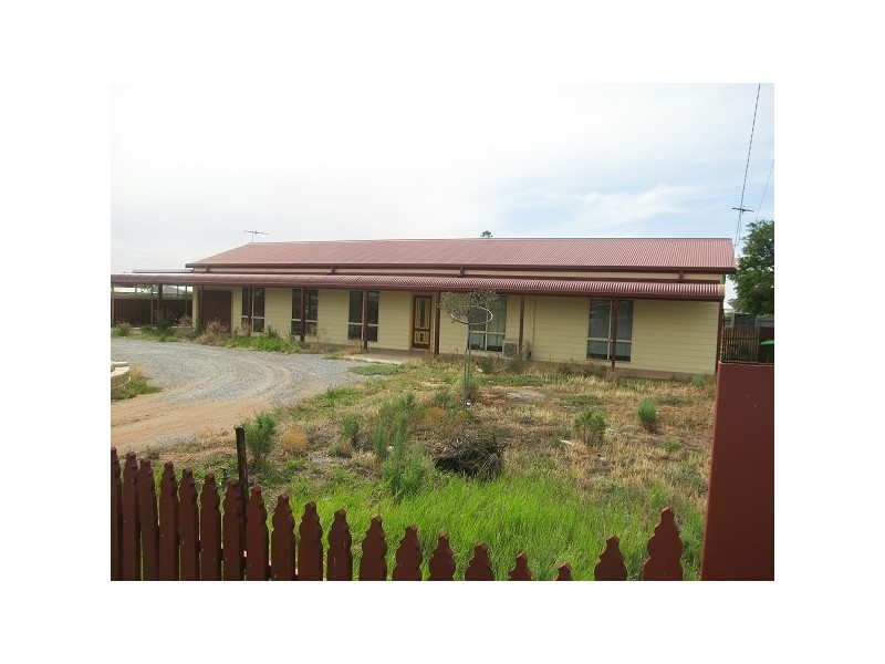 90 GAFFNEY STREET, Broken Hill NSW 2880