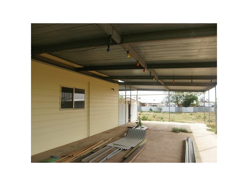 90 GAFFNEY STREET, Broken Hill NSW 2880