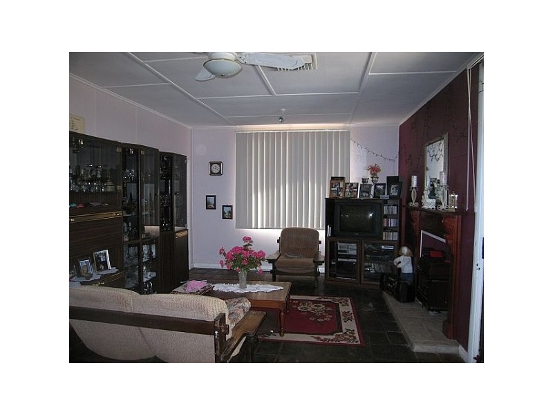 8 CENTRAL STREET, Broken Hill NSW 2880