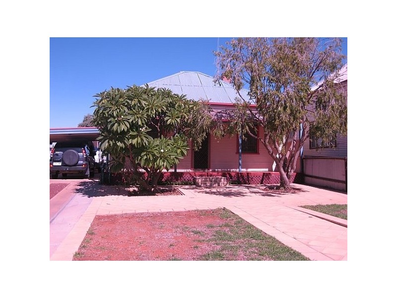 151 SULPHIDE STREET, Broken Hill NSW 2880