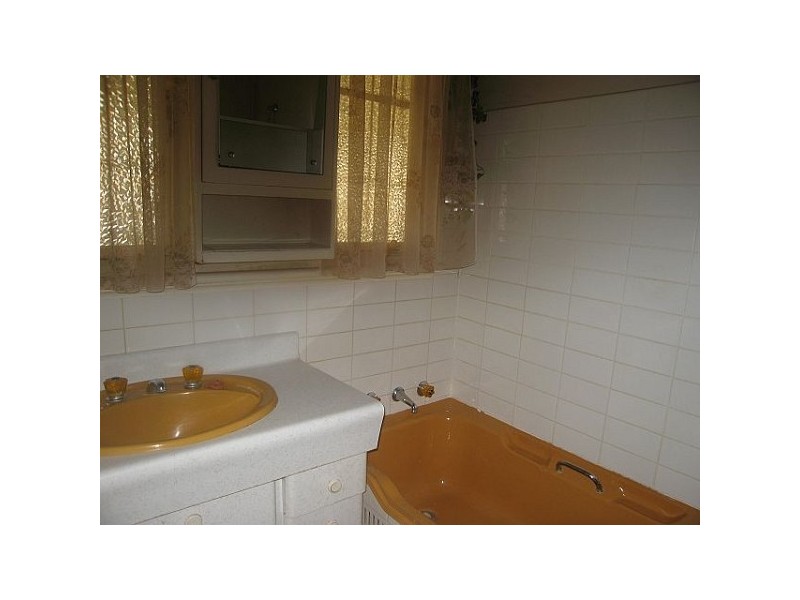 4 CLARKE STREET, Broken Hill NSW 2880