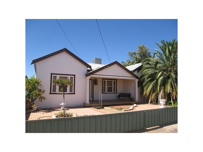 575 WOLFRAM LANE, Broken Hill NSW 2880