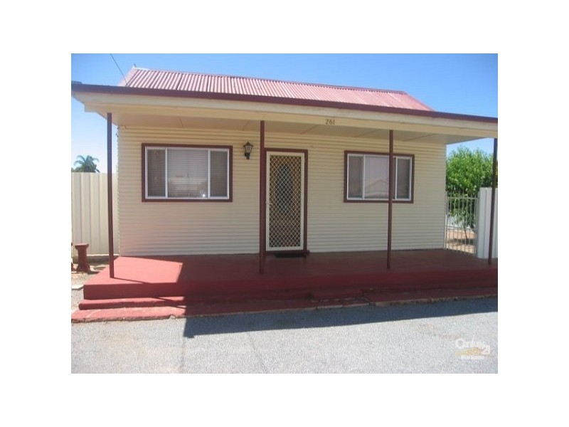 261 PIPER STREET, Broken Hill NSW 2880