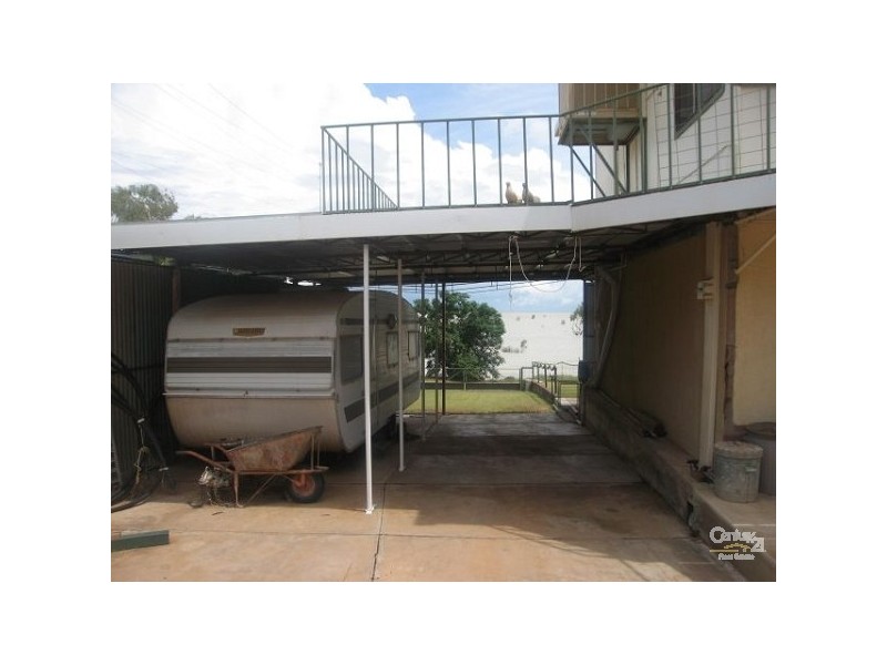 93 LAKEVIEW AVENUE, Menindee NSW 2879