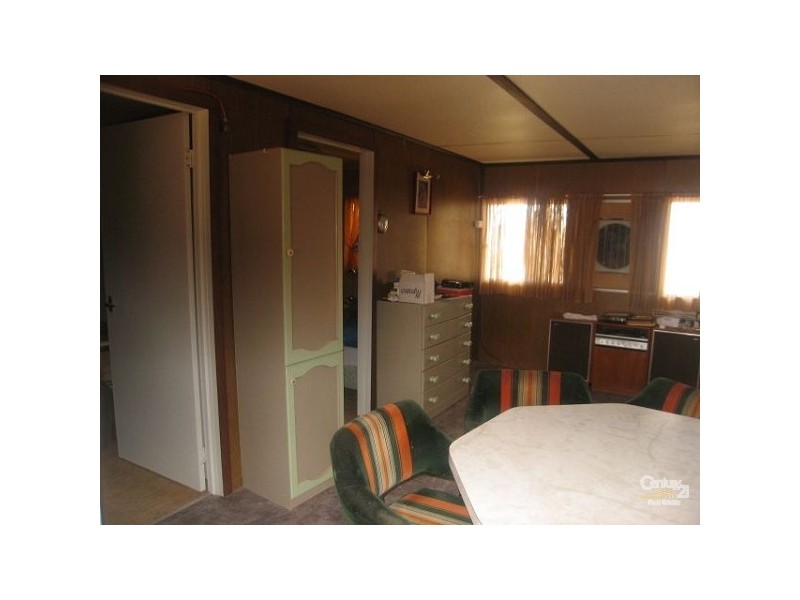 93 LAKEVIEW AVENUE, Menindee NSW 2879