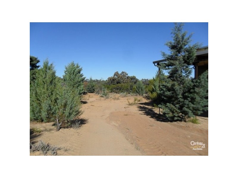 90 PARADISE WAY, MENINDEE, Menindee NSW 2879