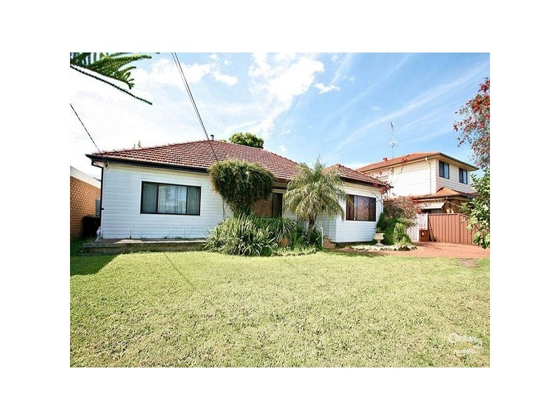 Canley Heights NSW 2166