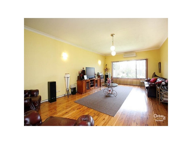 Canley Heights NSW 2166