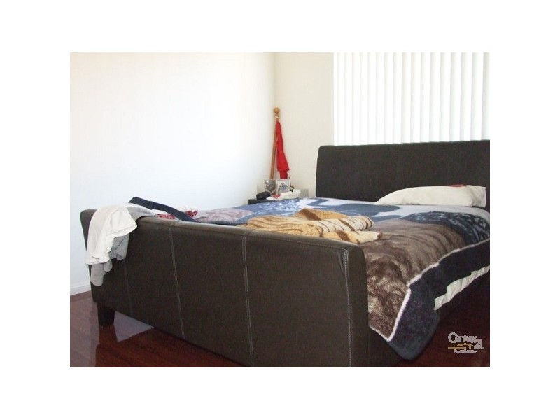 9 Townview Rd, Mount Pritchard NSW 2170