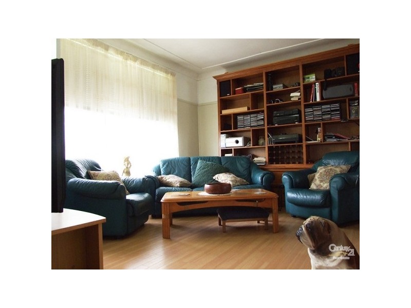 23 TOWNVIEW ROAD, Mount Pritchard NSW 2170