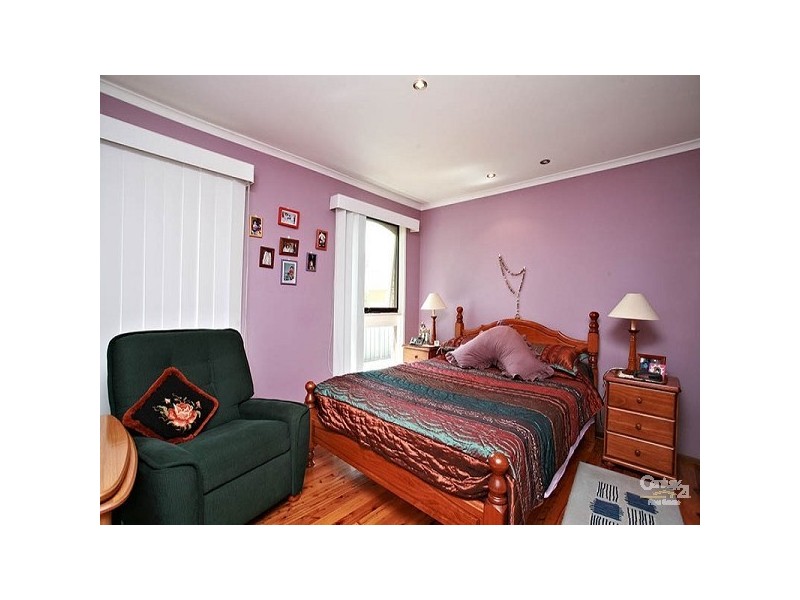 Bossley Park NSW 2176