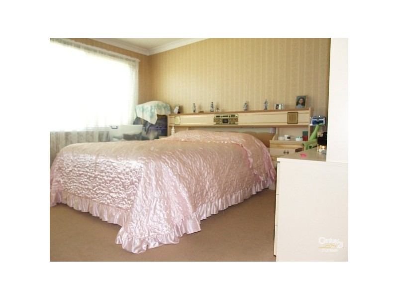 40 JASMINE STREET, Cabramatta NSW 2166