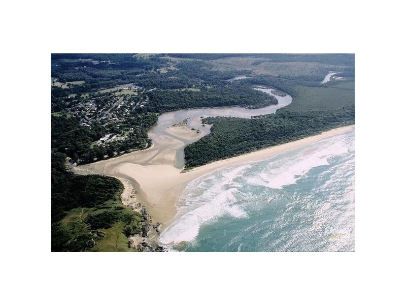 7 Dawn Drive, Moonee Beach NSW 2450