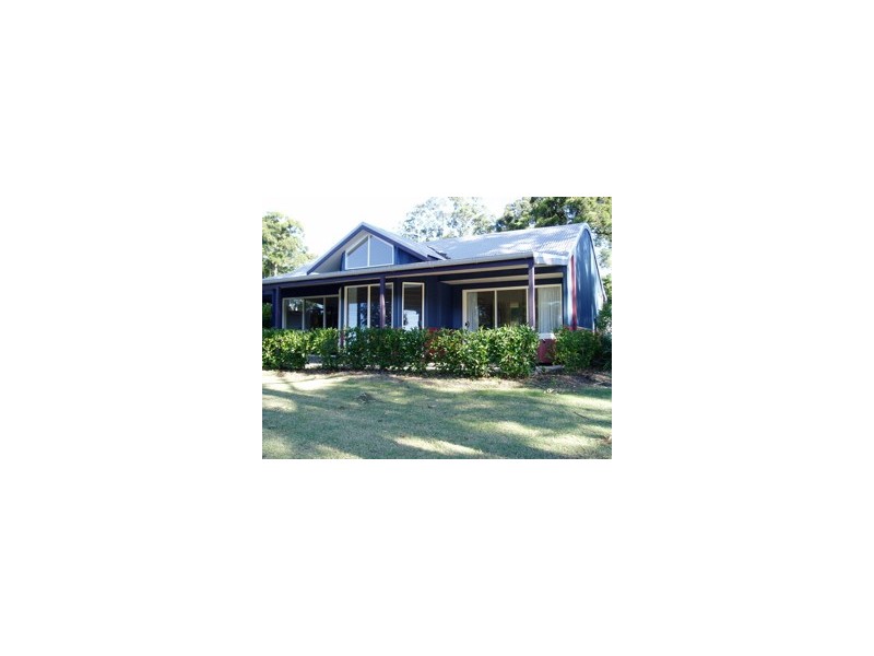 12 Smiths Road, Emerald Beach NSW 2456