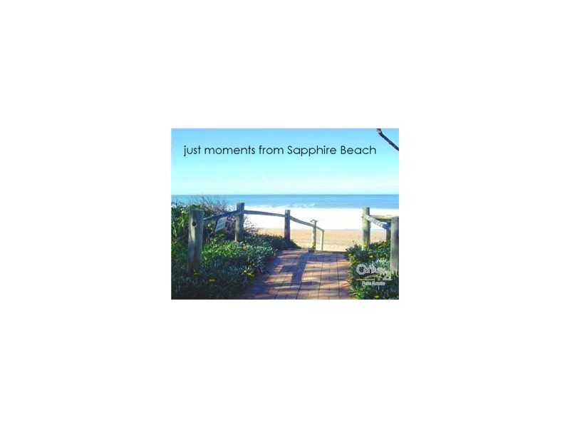 11a San Simeon Circuit, Sapphire Beach NSW 2450