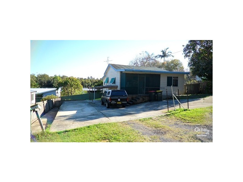 76 Lyons Road, Sawtell NSW 2452