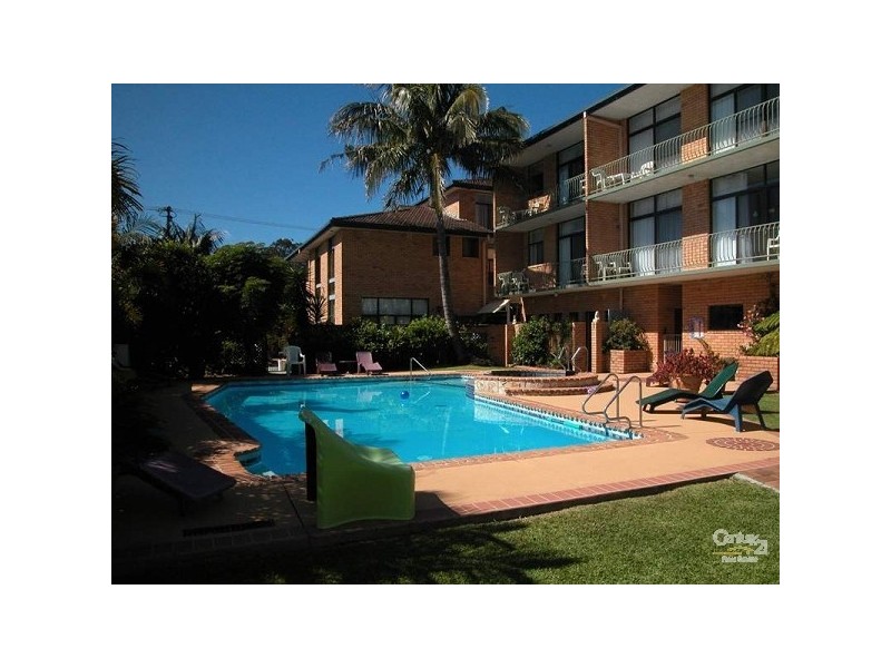 2/27-29 Ocean Parade, Coffs Harbour NSW 2450