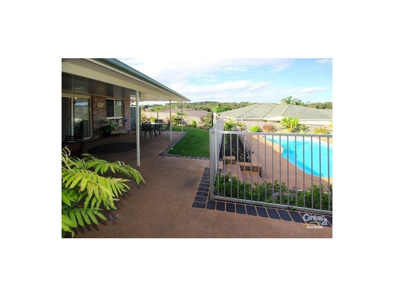 4 Golden Grove Court, Boambee East NSW 2452