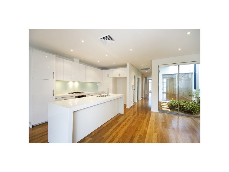 96 Pittwater Road, Manly NSW 2095