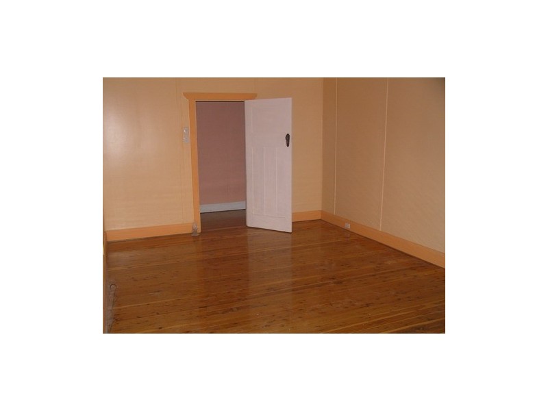 98 Moore Street, Emmaville NSW 2371