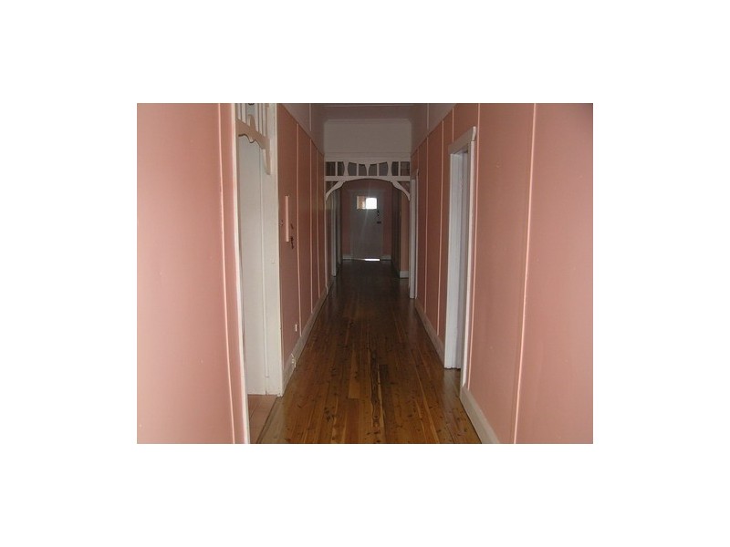 98 Moore Street, Emmaville NSW 2371