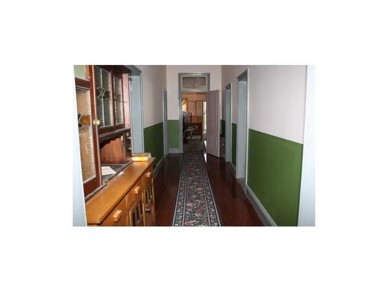 93 Church Street, Glen Innes NSW 2370