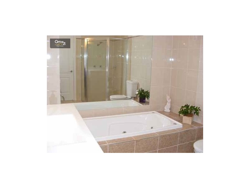 110 Oliver, Glen Innes NSW 2370