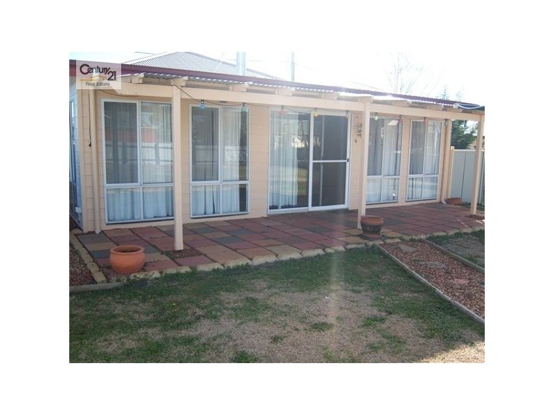 15 Railway Street, Glen Innes NSW 2370