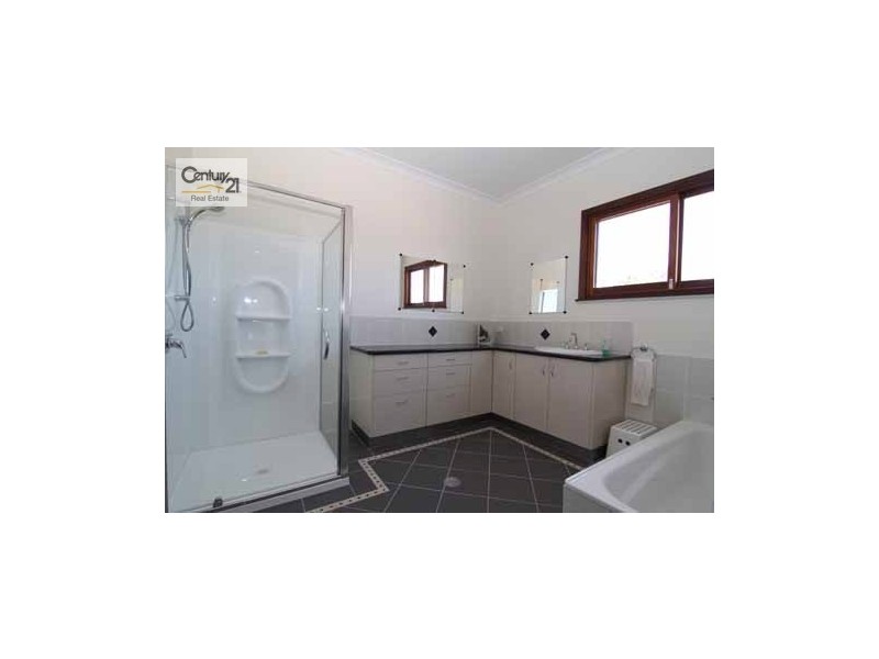 995 New England Highway, Glen Innes NSW 2370