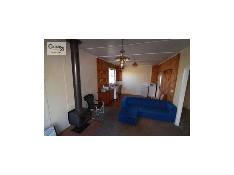 24 Fawcett Road, Glen Innes NSW 2370