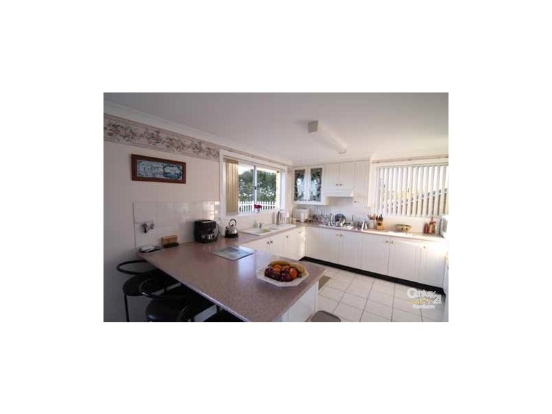 4 Bates, Glen Innes NSW 2370
