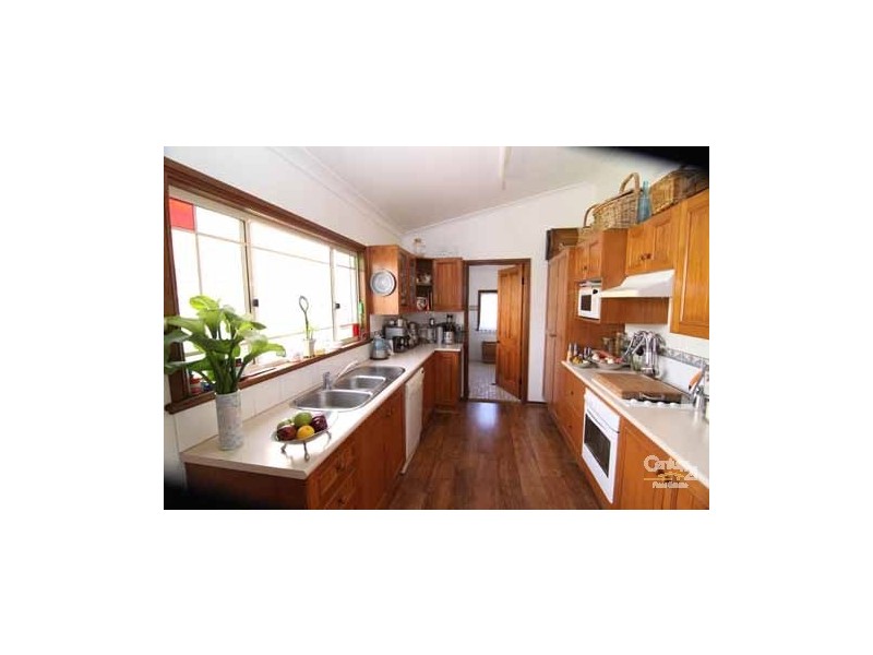 211 Meade Street, Glen Innes NSW 2370