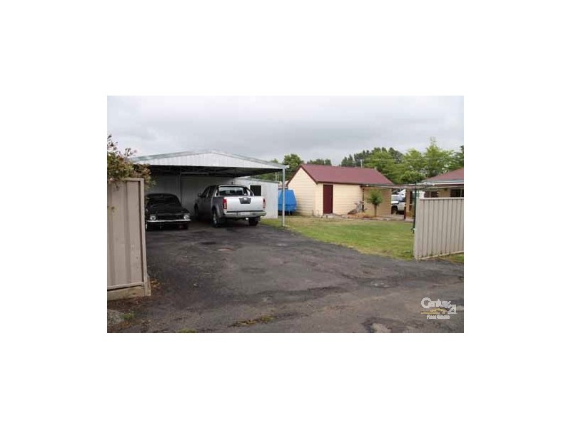 33 George Street, Glen Innes NSW 2370